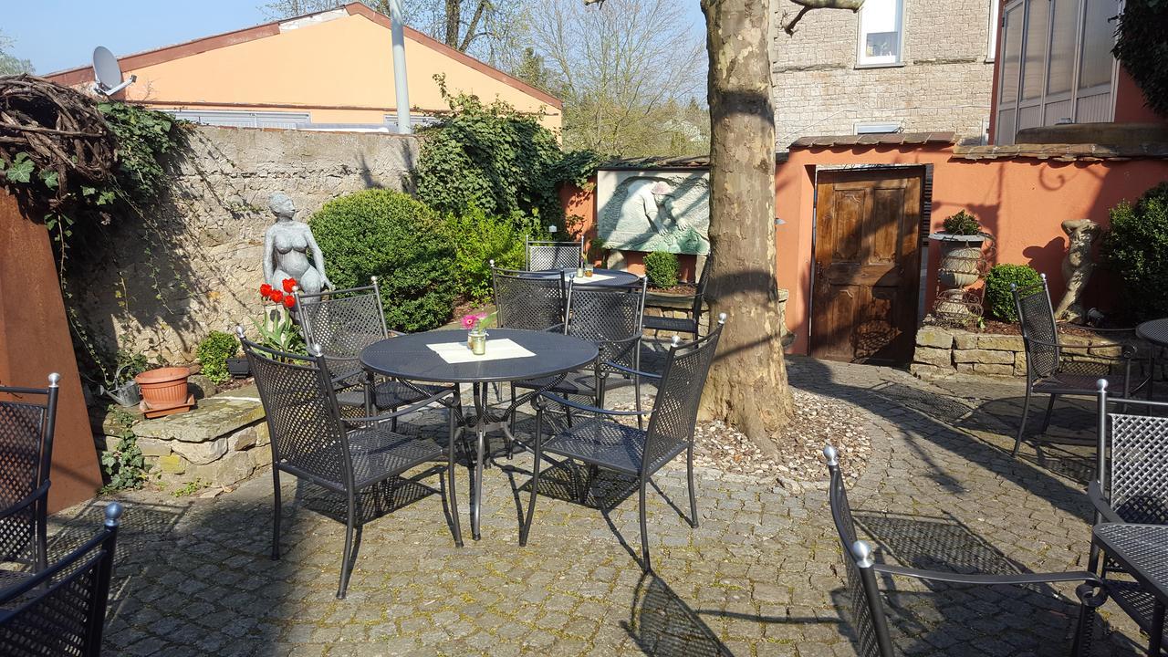 Gasthaus Krone Wiesentheid Екстериор снимка